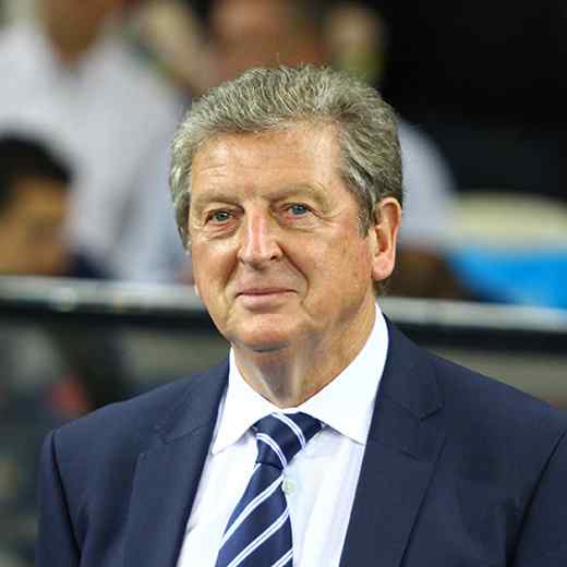 https://cmurciafuensanta.es/wp-content/uploads/2017/10/team_coach_02.jpg